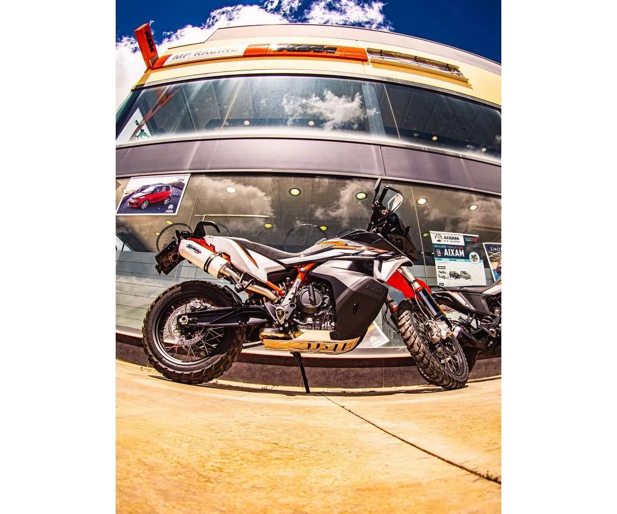 Terminale Di Scarico Gpr Albus Evo4 Omologato Bianco Lucido Per Husqvarna Norden 901 2022 > 2024-HU.57.ALBE4-387293