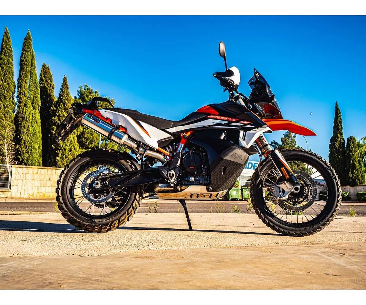 Terminale Di Scarico Gpr M3 Inox Racing Inox 304 Satinato Per Husqvarna Norden 901 2022 > 2024-HU.57.RACE.M3.INOX-387303