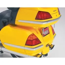 SHOW CHROME 52-611 TRUNK-MOLDING INSERT GL18